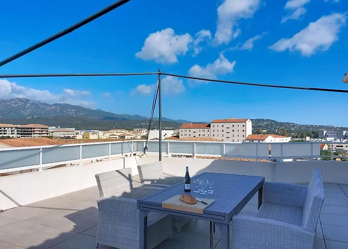 Appartement La Boetie By Interhome