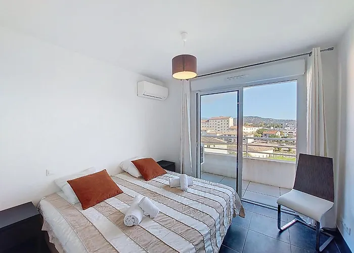 La Boetie By Interhome *